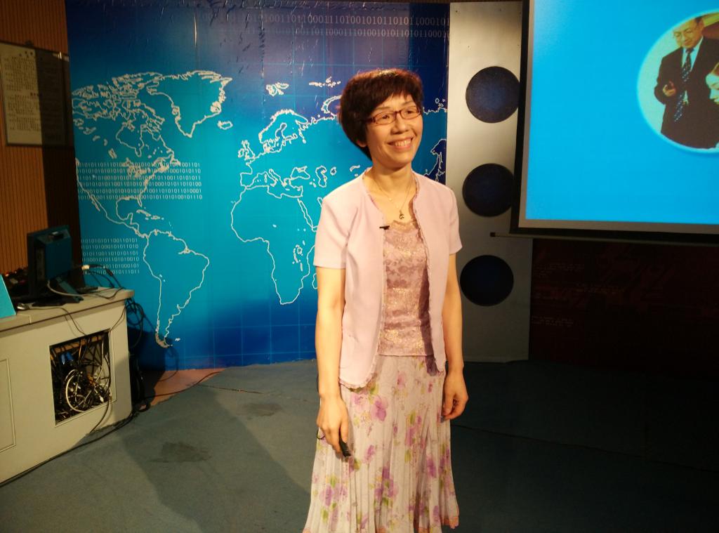 黄美珍老师讲授“双刃剑”--财务杠杠